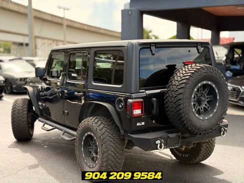 Used 2018 Jeep Wrangler Unlimited Sport S AWD/4WD image 5