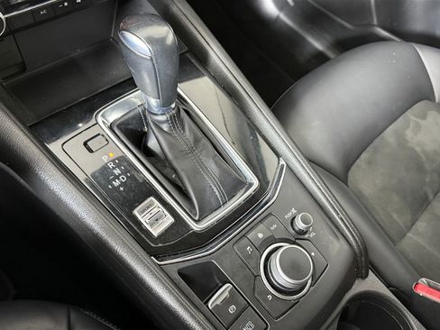 Used 2020 MAZDA CX-5 Touring image 25