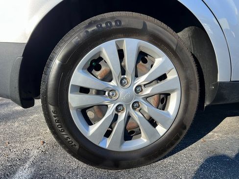 Certified 2021 Kia Soul LX image 5