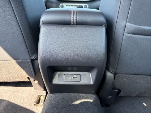 Used 2024 Nissan Altima 2.5 SR w/ SR Premium Package image 11