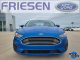 Used 2020 Ford Fusion SE image 2