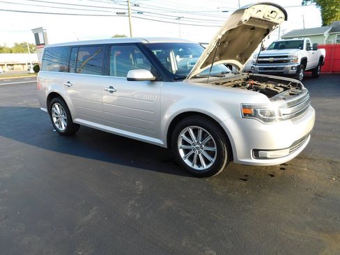 Used 2017 Ford Flex Limited AWD/4WD image 24