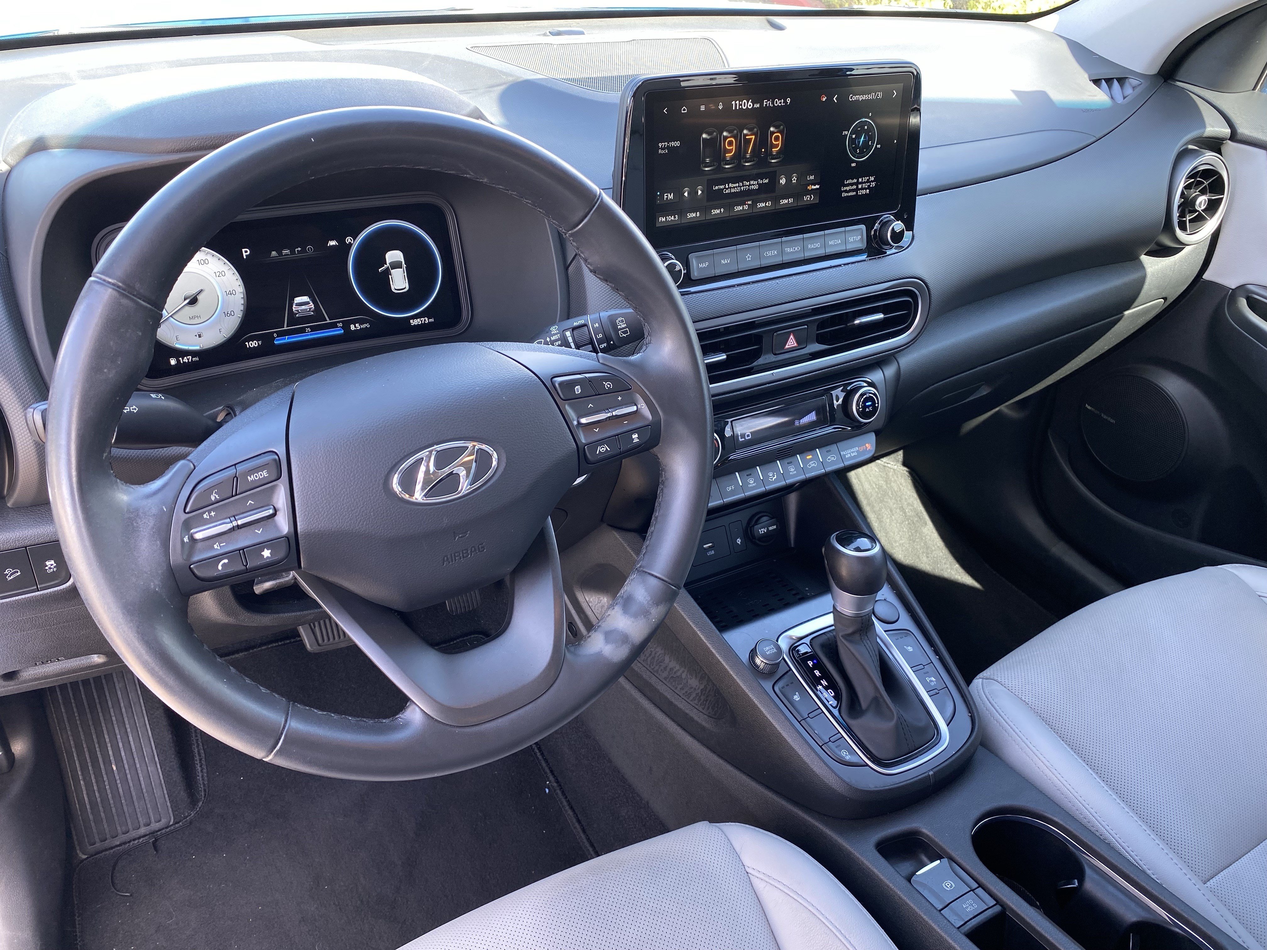 Certified 2022 Hyundai Kona Limited FWD image 18