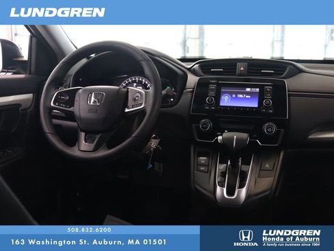 Used 2017 Honda CR-V LX image 5