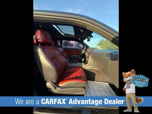 Used 2014 Dodge Challenger SXT RWD image 33