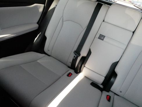 Used 2022 Lexus RX 350 AWD image 12
