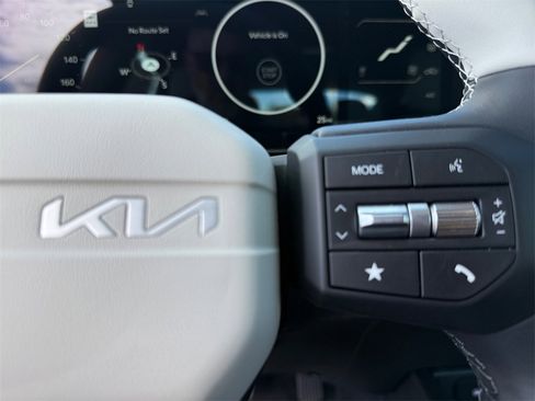 New 2025 Kia K4 GT-Line w/ GT-Line Premium Package image 26