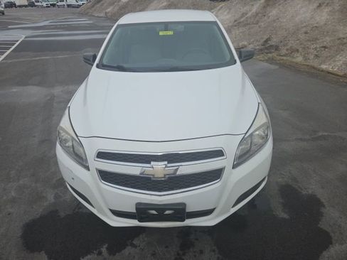 Used 2013 Chevrolet Malibu LS image 13
