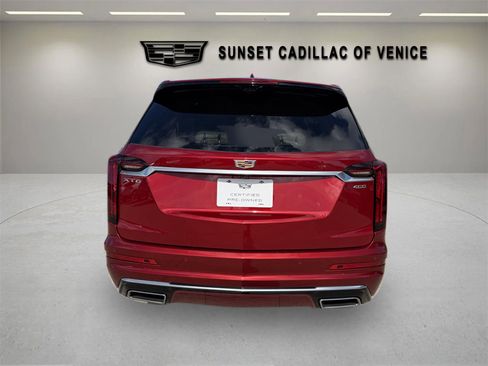 Certified 2023 Cadillac XT6 Premium Luxury w/ Technology Package image 4