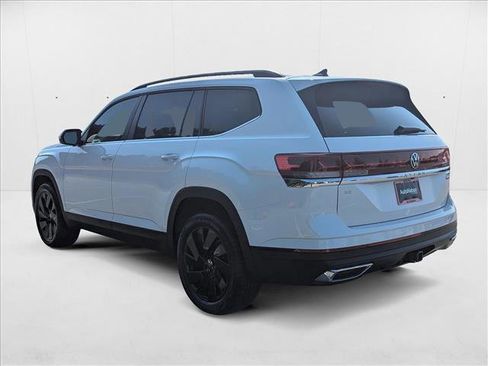 New 2026 Volkswagen Atlas SE image 7