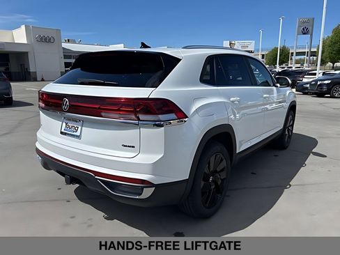 New 2026 Volkswagen Atlas Cross Sport SE AWD/4WD image 3