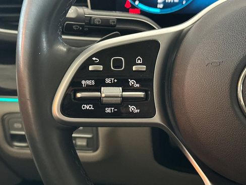 Used 2020 Mercedes-Benz GLE 350 4MATIC image 31