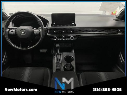 Used 2022 Honda Civic Sport image 10