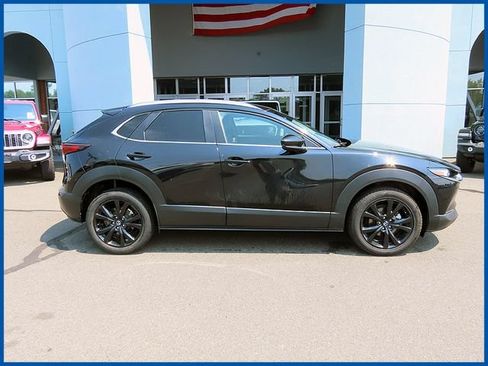 Used 2024 MAZDA CX-30 AWD 2.5 S w/ Select Sport Pkg image 2