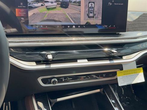 New 2026 BMW X5 xDrive40i w/ M Sport Package AWD/4WD image 19