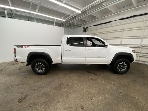 Used 2023 Toyota Tacoma TRD Off-Road image 7