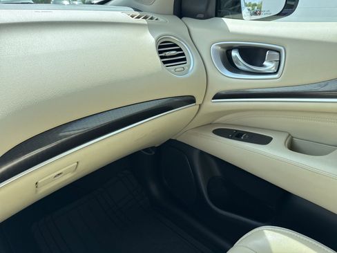 Used 2020 INFINITI QX60 Luxe w/ Essential Package image 30