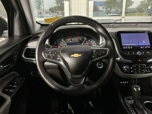 Used 2021 Chevrolet Equinox LT AWD/4WD image 17