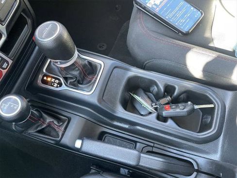 Certified 2023 Jeep Gladiator Rubicon w/ Cold Weather Group image 22