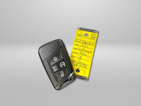 Used 2021 Volkswagen Atlas SE image 39