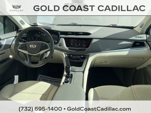 Used 2021 Cadillac XT5 Premium Luxury image 9