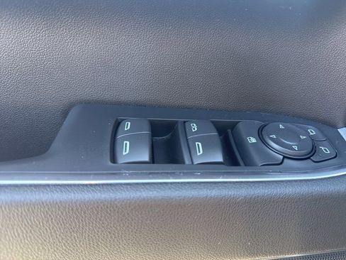 Certified 2025 Chevrolet Silverado 1500 LT Trail Boss w/ Convenience Package II image 15