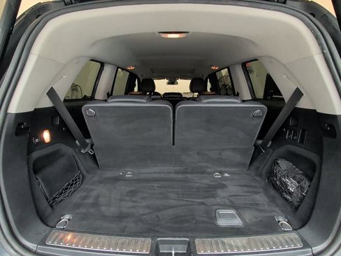 Used 2016 Mercedes-Benz GL 450 4MATIC image 15