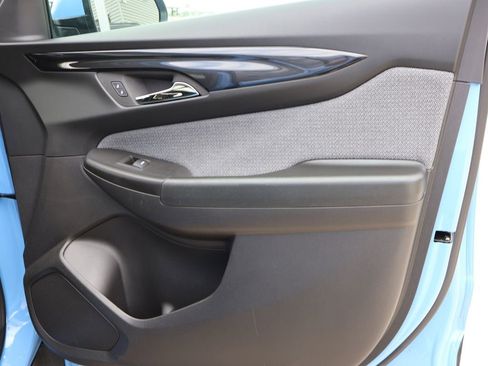 Used 2024 Chevrolet TrailBlazer LT w/ Convenience Package FWD image 9