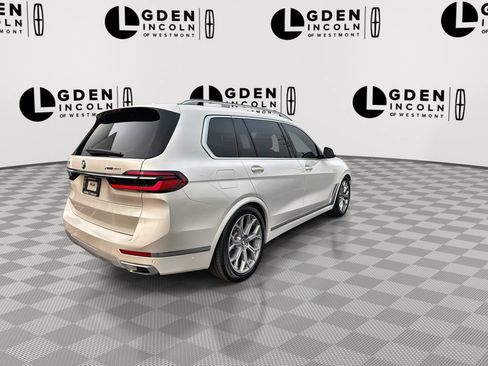 Used 2023 BMW X7 xDrive40i w/ Executive Package AWD/4WD image 8