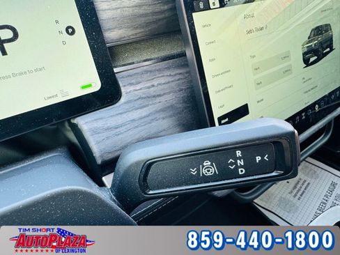 Used 2022 Rivian R1S Launch Edition image 27