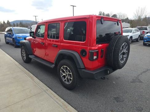 Certified 2024 Jeep Wrangler Sport S image 4