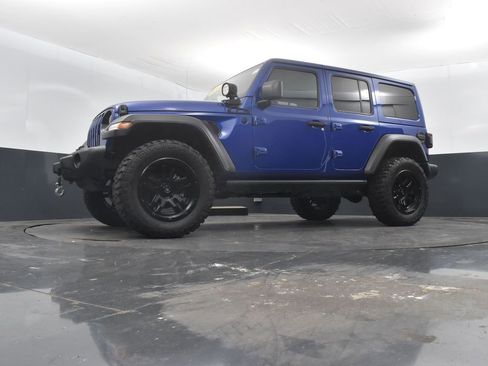 Used 2020 Jeep Wrangler Unlimited Sport image 27