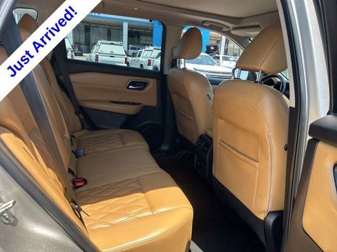 Used 2021 Nissan Rogue Platinum AWD/4WD image 33