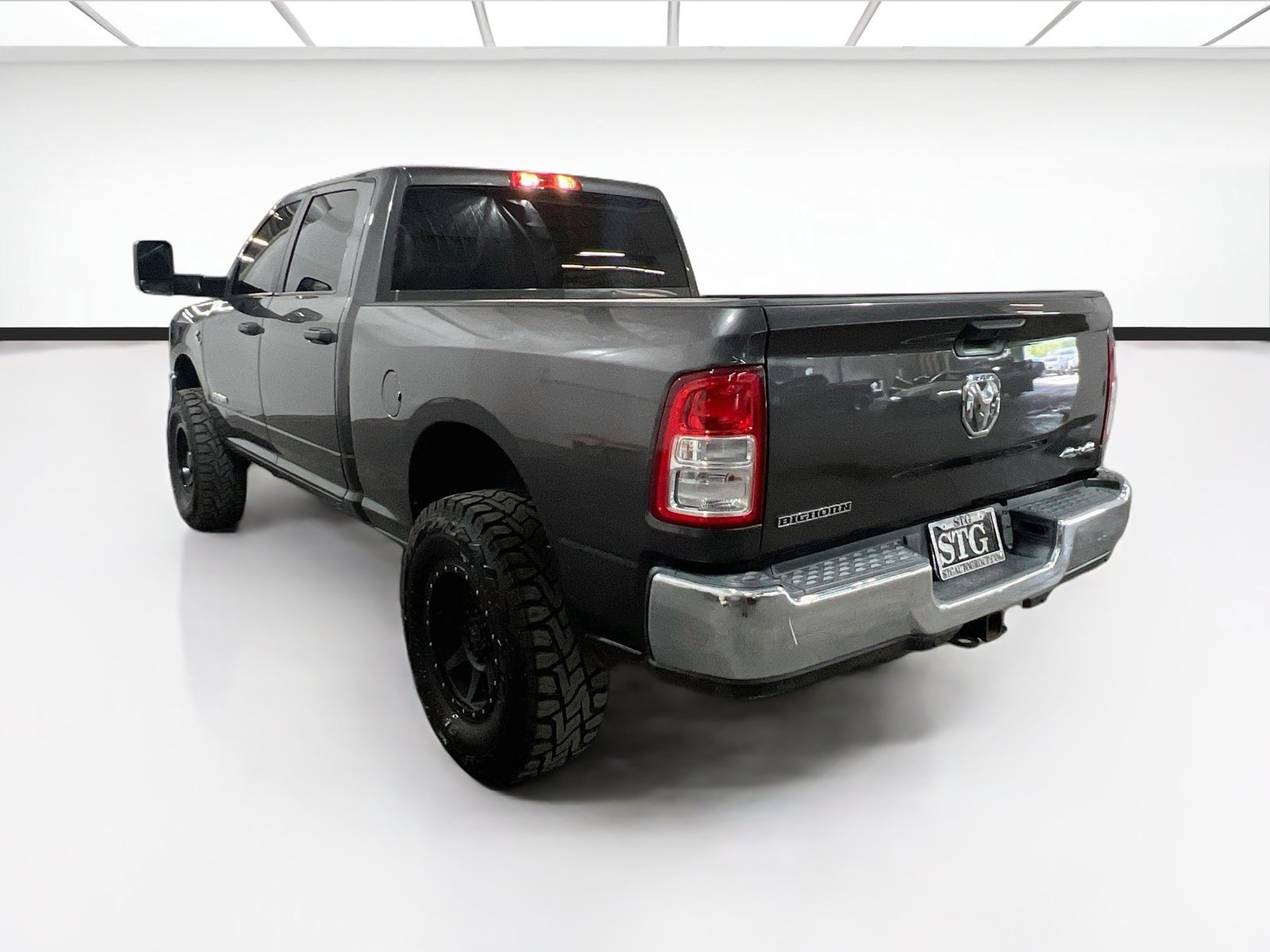 Used 2022 RAM 2500 Big Horn w/ Cold Weather Group AWD/4WD image 6