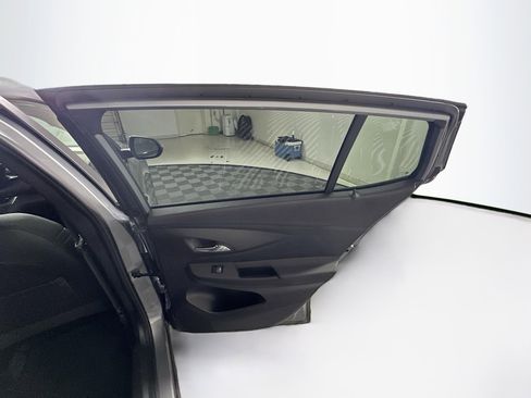 Used 2024 Buick Envista Preferred w/ Convenience I Package image 30