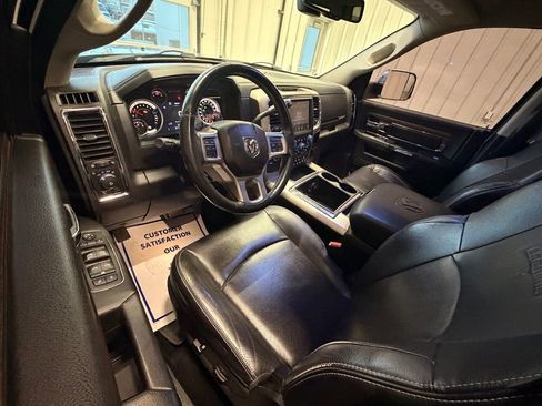 Used 2014 RAM 2500 Laramie w/ Protection Group image 14