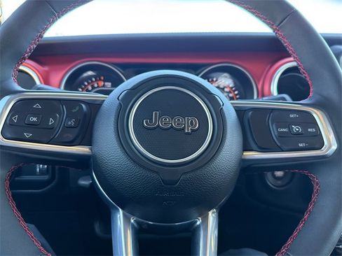 Used 2023 Jeep Gladiator Rubicon w/ LED Lighting Group image 30