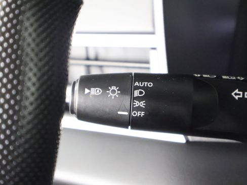 Used 2024 Mitsubishi Outlander ES image 22