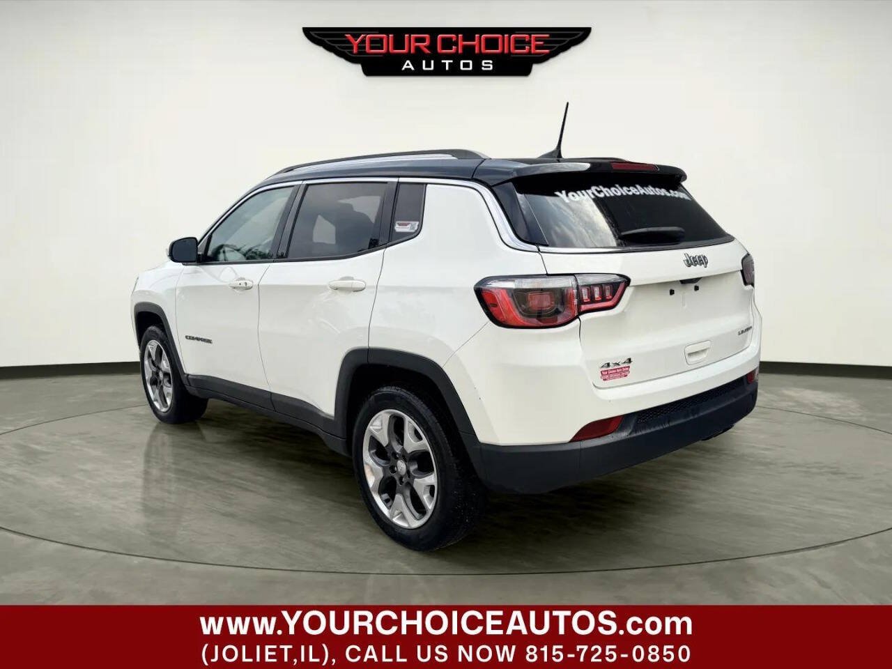 Used 2018 Jeep Compass Limited w/ Navigation Group AWD/4WD image 3