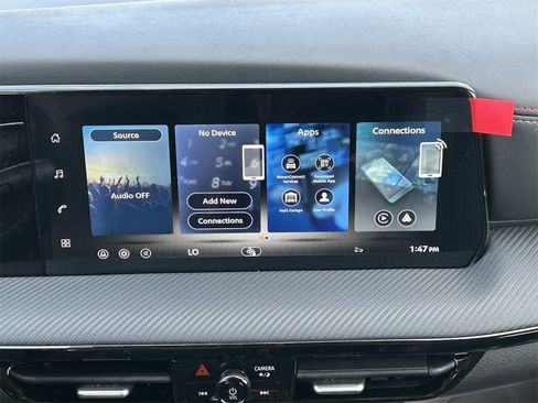 New 2026 Nissan Kicks SR FWD image 19