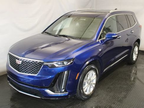 Certified 2023 Cadillac XT6 Luxury AWD/4WD image 1