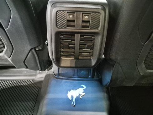 New 2025 Ford Bronco Big Bend w/ Black Diamond Package image 24