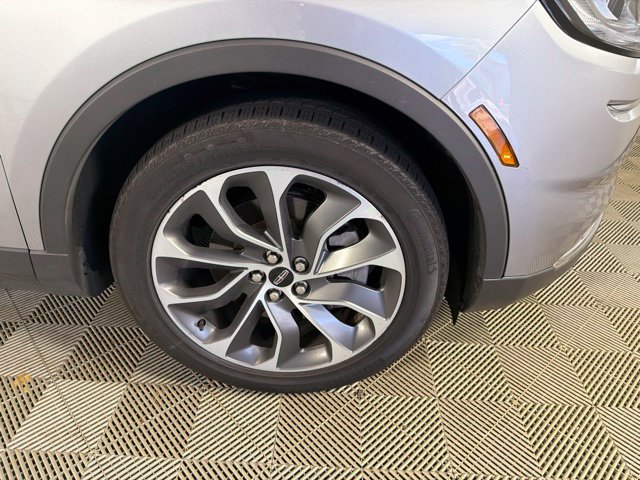 Used 2023 Lincoln Nautilus Reserve w/ Luxury Package AWD/4WD image 16