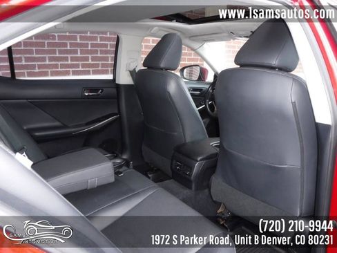 Used 2014 Lexus IS 250 4dr Sport Sdn Auto AWD image 10