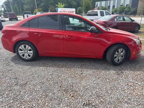 Used 2016 Chevrolet Cruze Limited LS FWD image 8