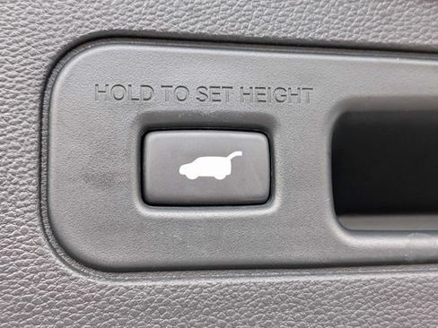 Certified 2024 Acura MDX SH-AWD w/ Advance Package image 16
