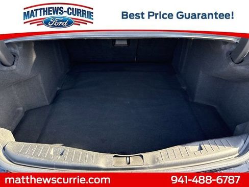 Used 2017 Lincoln MKZ Premiere FWD image 13
