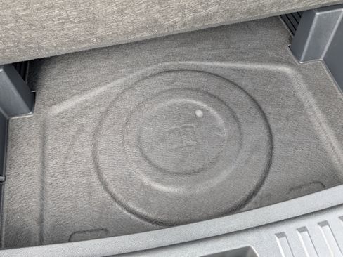 Used 2025 Chevrolet Equinox LT w/ Safety and Technology Package FWD image 15