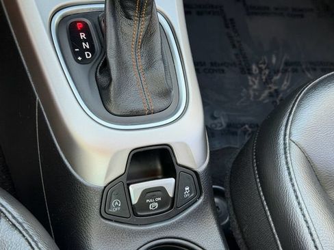 Used 2018 Jeep Compass Latitude w/ Popular Equipment Group AWD/4WD image 32