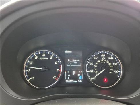Used 2017 Mitsubishi Outlander ES AWD/4WD image 10